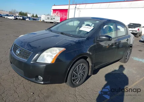 2008 Nissan Sentra 2.0S z USA, uszkodzony, nr VIN 3N1AB61EX8L726283